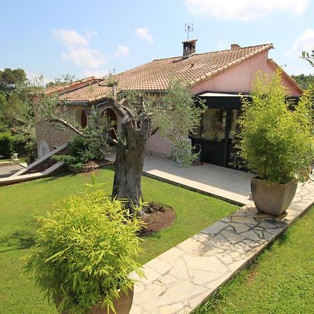Villa Jalna Chambre, Suites Et Appartement Roquefort-les-Pins Exterior photo